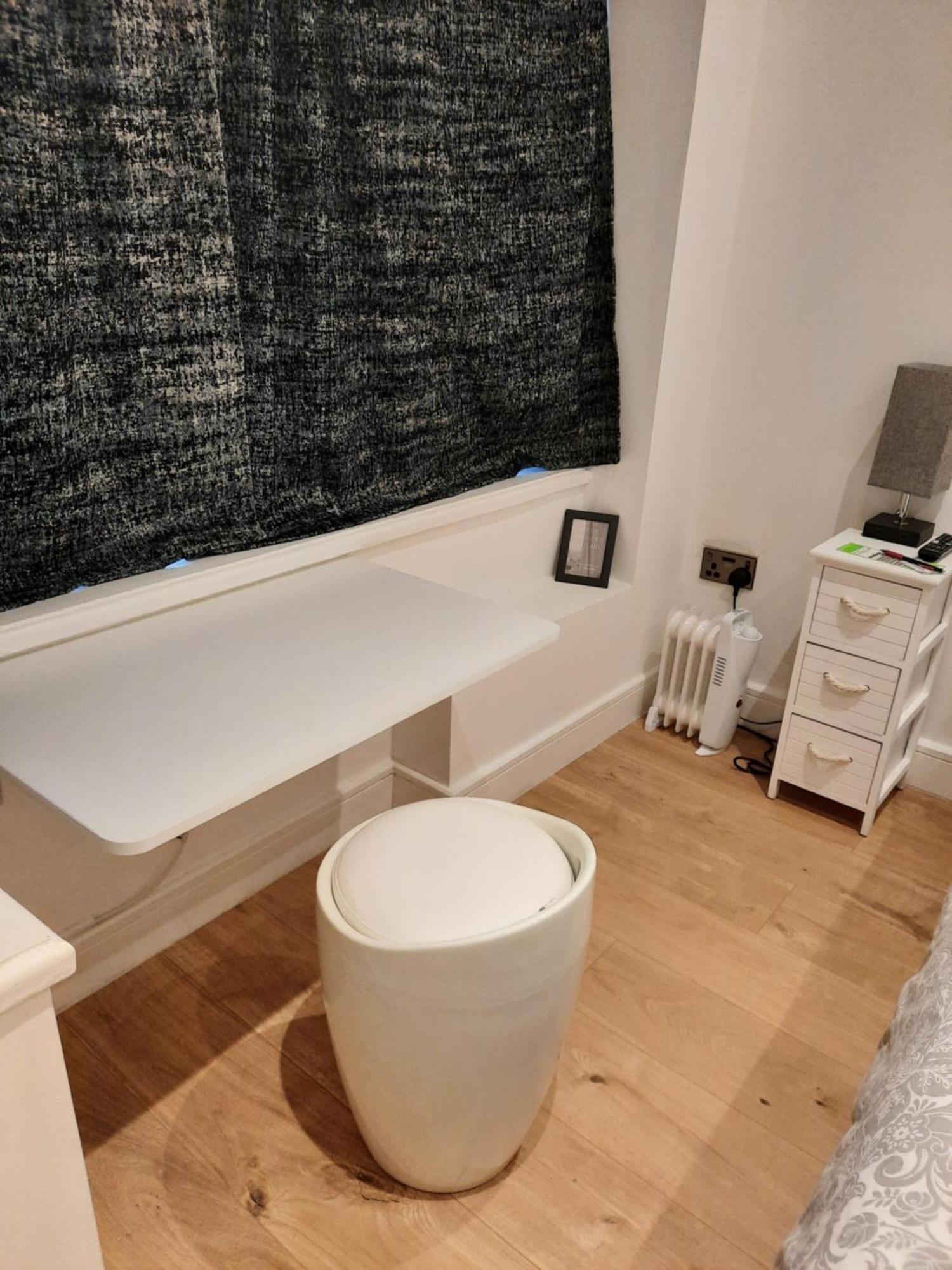 Lovely Home With Full En-Suite Double Bed Rooms Reading Rum bild